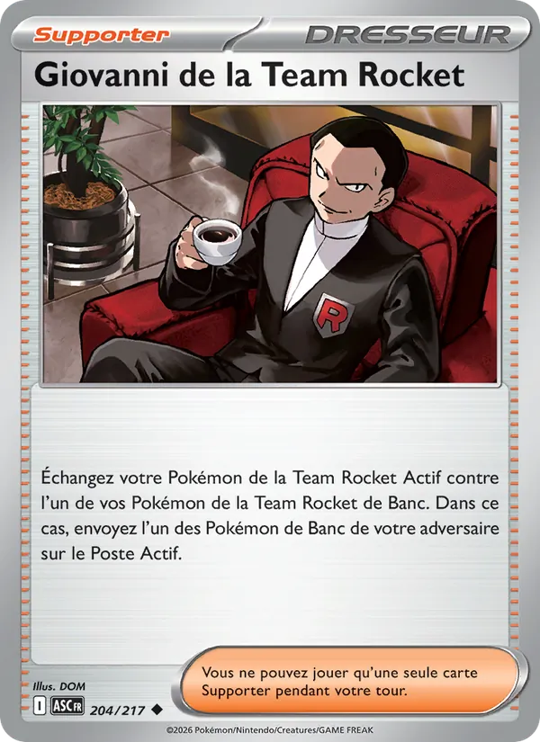 Carte Pokémon Giovanni de la Team Rocket 204/217 de l'extension Héros Transcendants